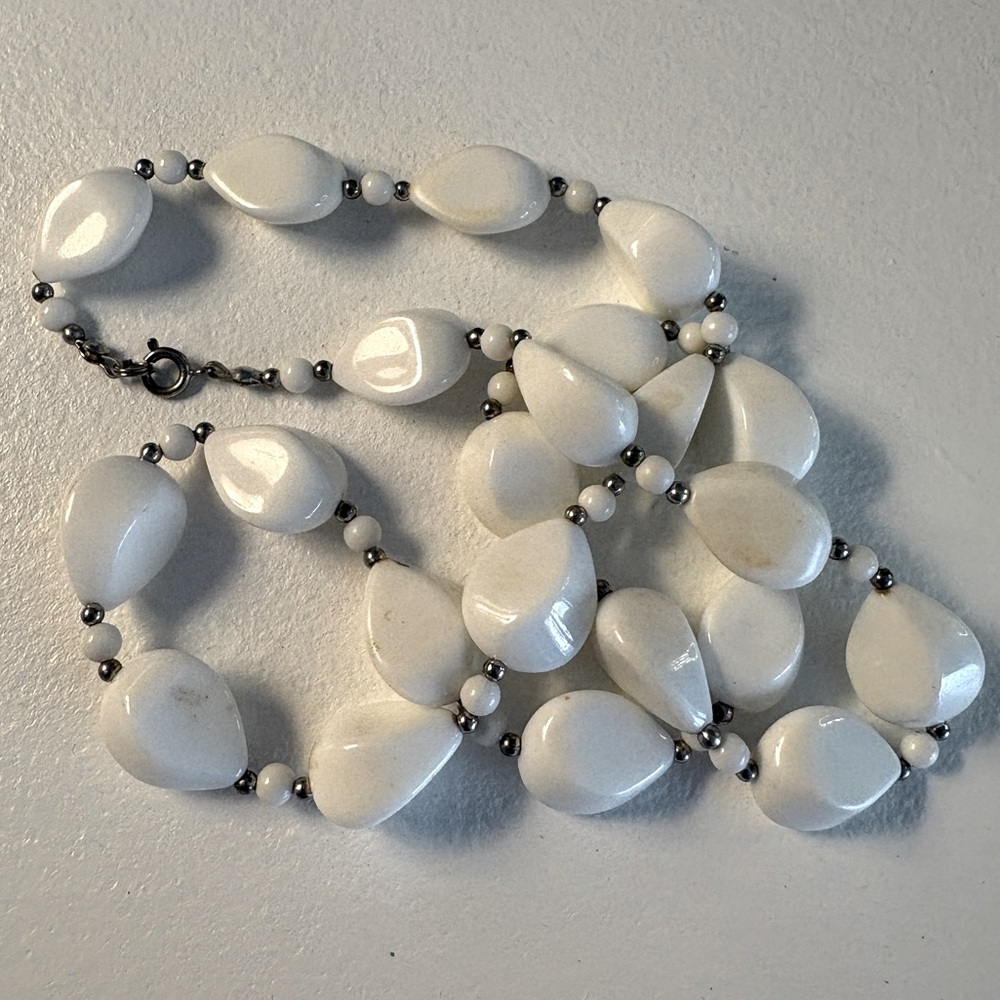 White Lucite Chunky Beaded Necklace with Silver Tone Details, 26" Long